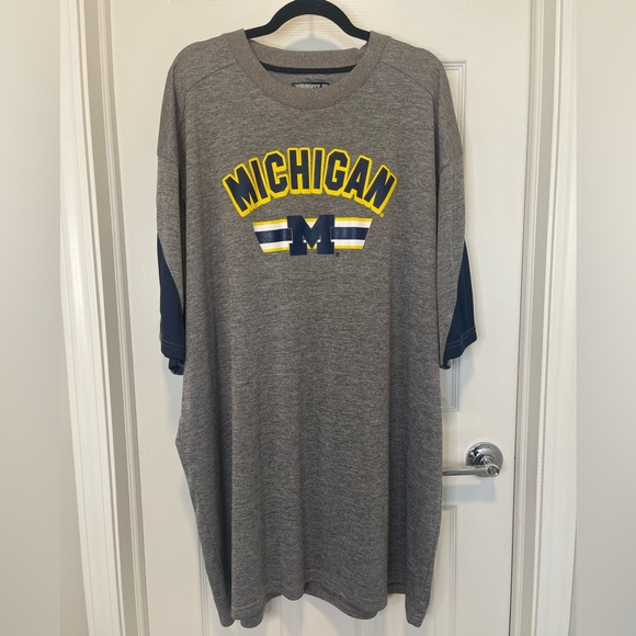 Profile Varsity Men's Michigan Wolverines Black Big and Tall Shirt 4XLT - Picture 2 of 7